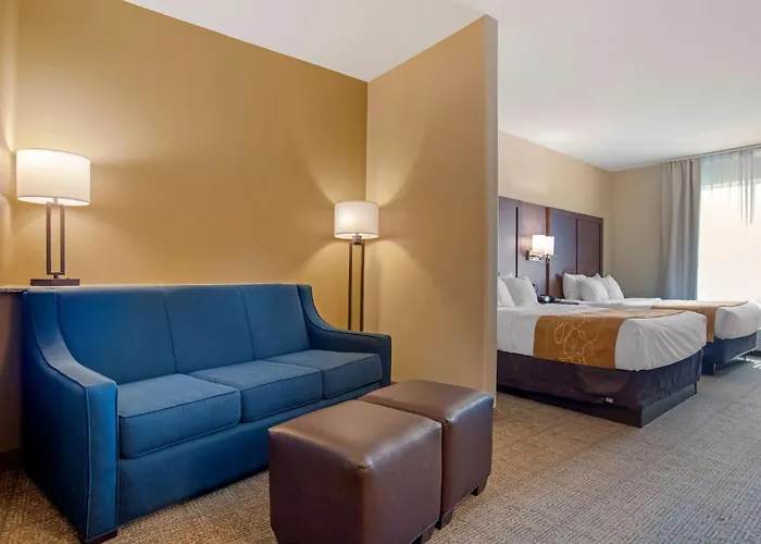 Comfort Suites