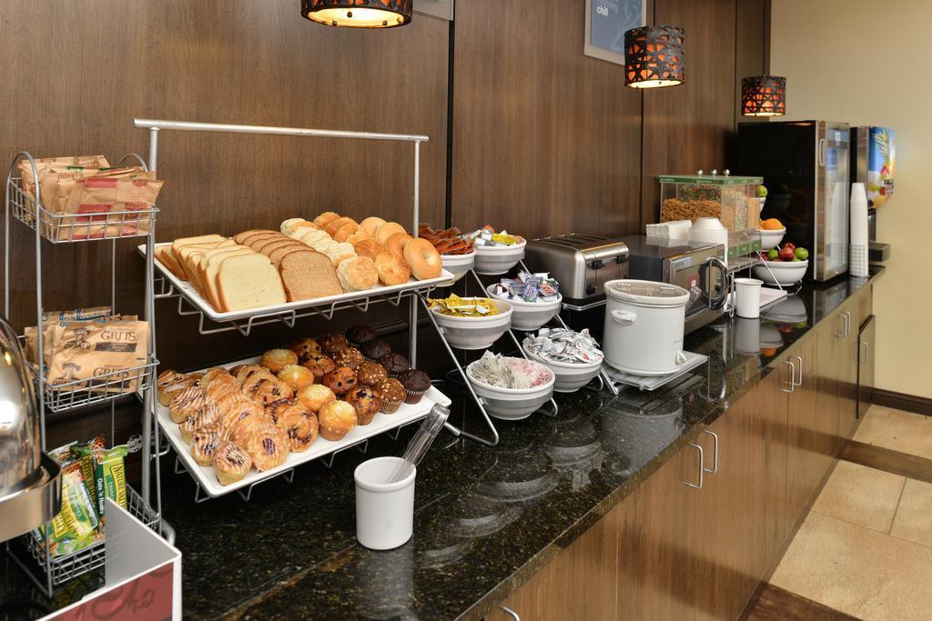 Hotel Comfort 4*