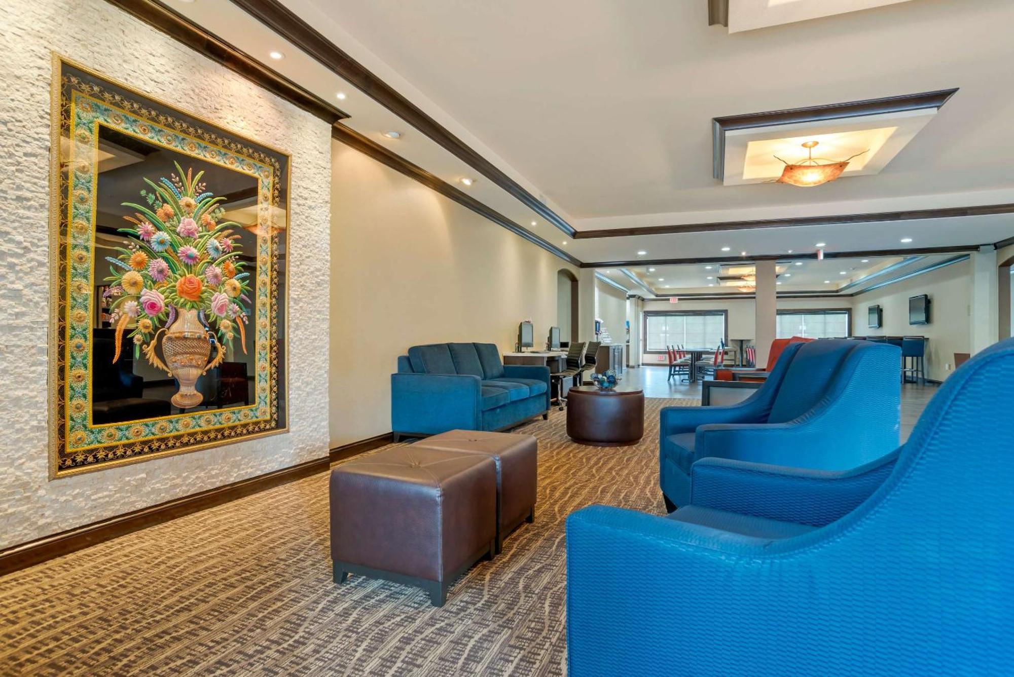 Comfort Alexandria