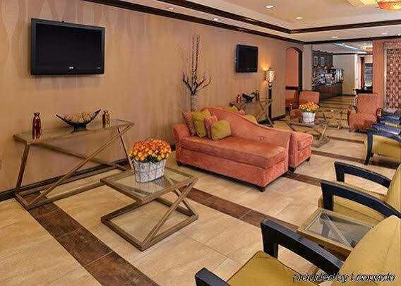 Comfort Hotel 4*